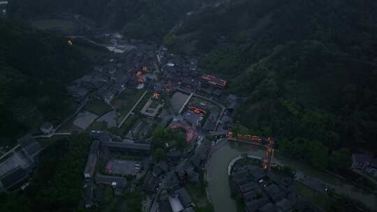 湖南皇都侗文化村古建筑夜景