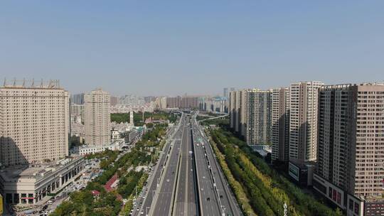 郑州城市交通拥堵车辆航拍