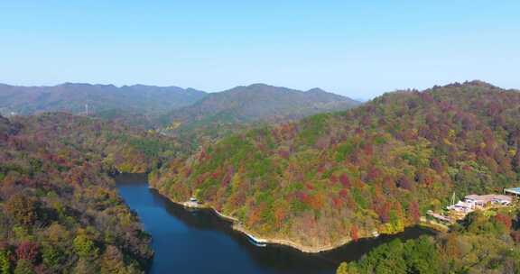 武汉木兰天池风景区深秋风光