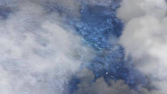 海北自治州-云雾俯冲勾勒轮廓