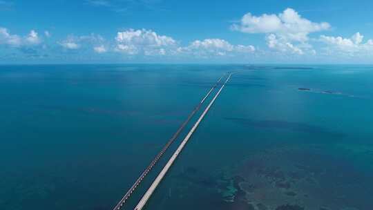 7英里桥地标方式到基韦斯特，佛罗里达群岛，美国。