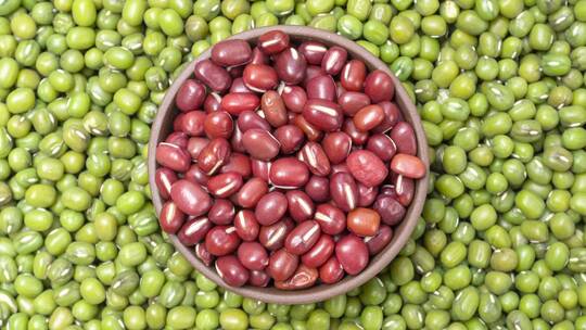 红豆绿豆豆类薏米杂粮组合营养粥食材4k合集