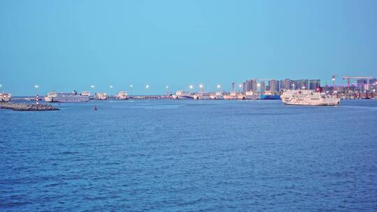 海南海口琼海海峡轮渡码头