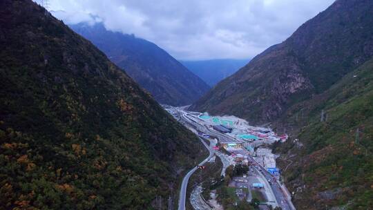 高原地区大山航拍