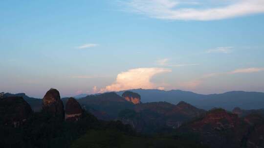 山峰日出延时阳光云朵武夷山自然风光风景