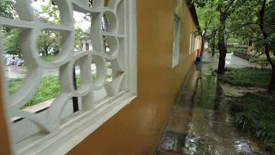 古建筑下雨素材苏州北寺塔实拍