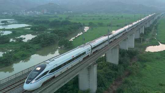 中国高铁科技经济发展大国重器