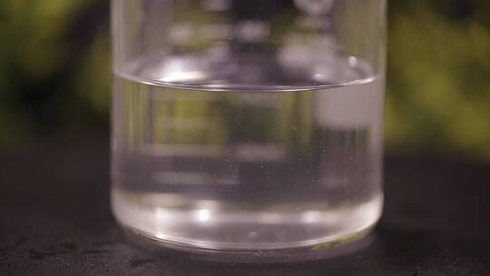烧杯培养皿化学用品 (6)视频素材模板下载
