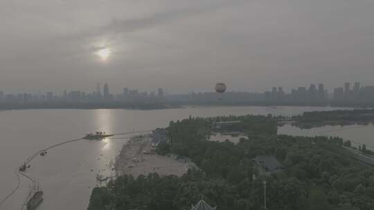 武汉东湖热气球  热气球+日落