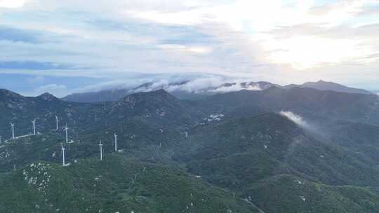 广东汕头南澳岛环保能源风力发电风车航拍