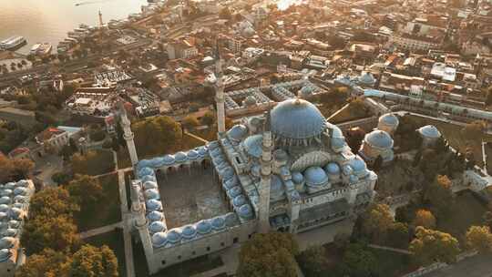 土耳其伊斯坦布尔苏莱曼尼耶清真寺鸟瞰图