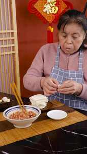 纯手工馄饨 小金鱼馄饨