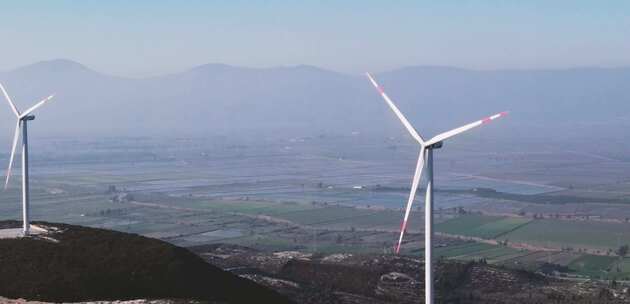 风车山风力发电清洁能源航拍延时
