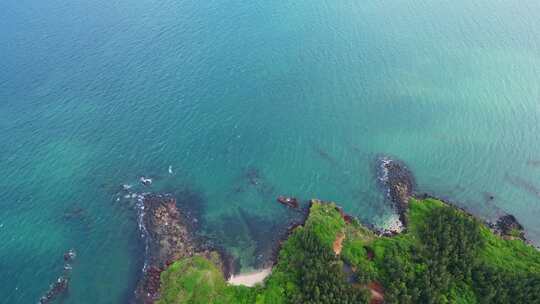 航拍海南环岛公路海洋森林海岸与海岸线航拍