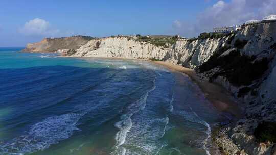 Cliff， Scala Dei Tur