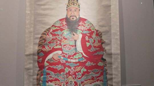 徽州文化博物馆展出的男人容像