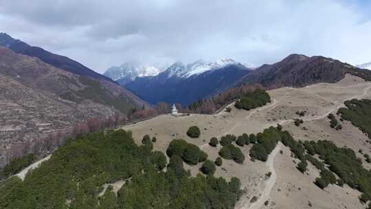 航拍四川四姑娘山