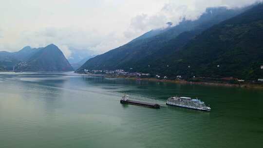 长江三峡巫峡风光