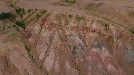 红色山脉景观在Kyzyl-Chin山谷也被称为火星谷在阿尔泰