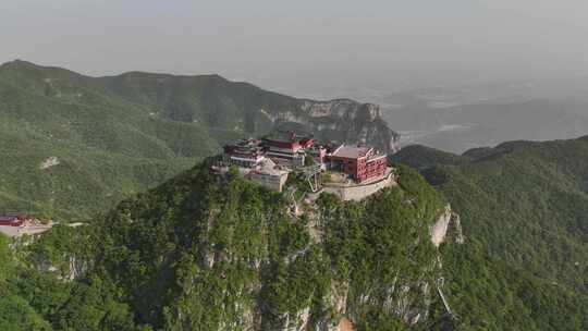 河南焦作云台红石峡瀑布茱萸峰山峰景区航拍