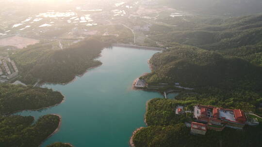 珠海金台寺佛教寺庙夕阳水库航拍