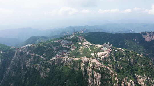 航拍山东泰山日出云海风光