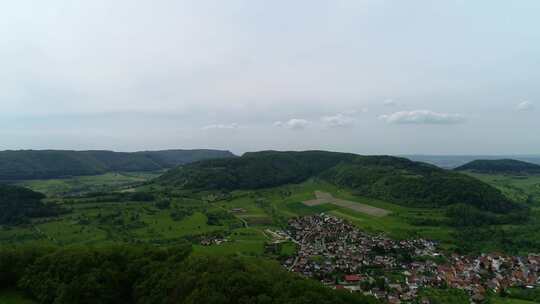 城镇，森林，无人机，田野