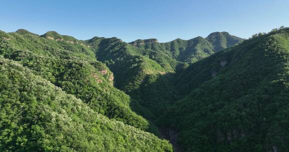 洛阳龙潭大峡谷旅游生态森林河流航拍景点