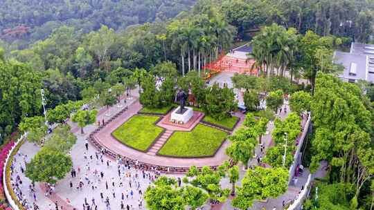 深圳莲花山广场