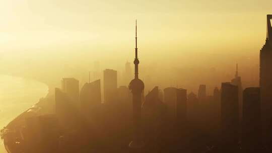 上海航拍东方明珠大气上海