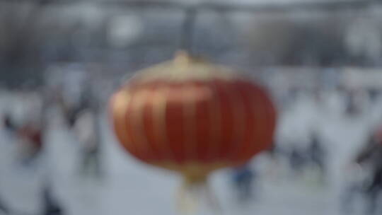 北京什刹海冰场滑溜冰车冬节日运动北方春节