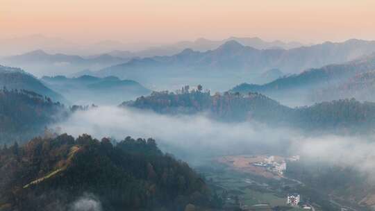 清晨云海日出云层山顶山林山峰云雾缭绕风景