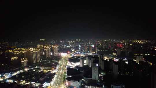 江苏宿迁城市夜景灯光交通车辆行驶航拍视频素材模板下载