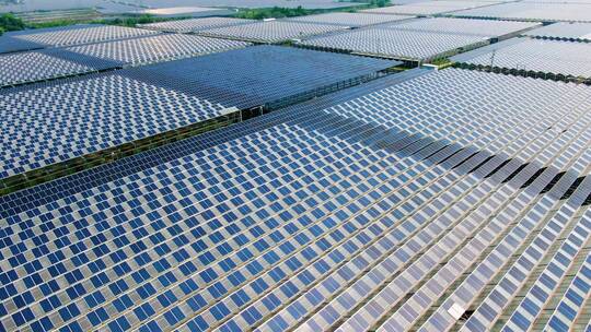 光伏农场新能源太阳能发电站光伏
