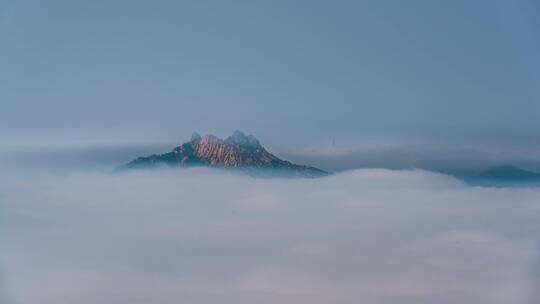 青岛浮山平流雾