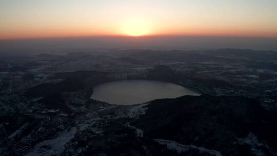 安徽省马鞍山市南山矿冬季雪景日出航拍