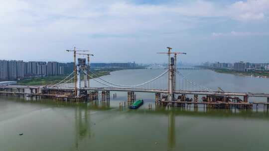 建设中的南昌洪州大桥航拍延时
