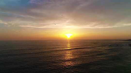 爱日落海滩波浪