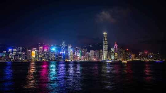 香港维多利亚港的城市夜景