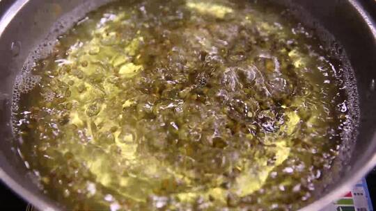 煮绿豆汤绿豆水