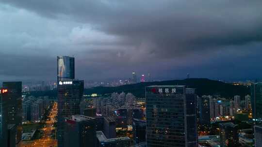 城市乌云密布台风暴风雨来临南宁五象新区