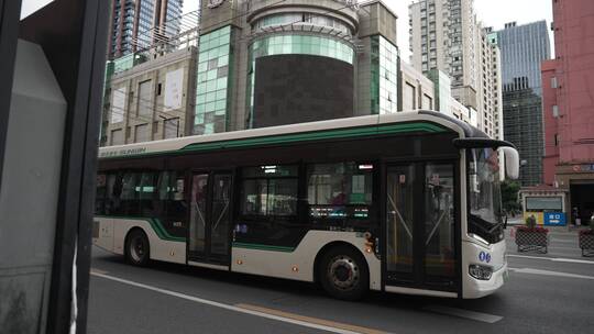 上海浦西公交车