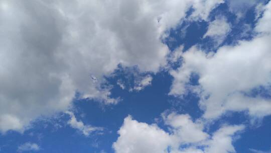 夏天天空蓝天白云流动4K实拍视频