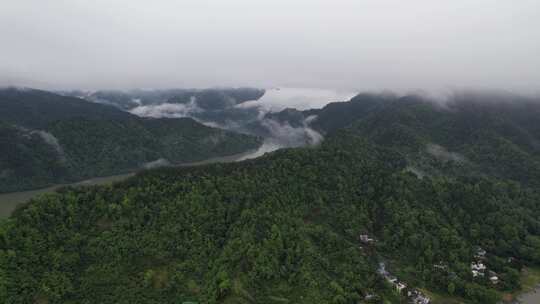 春日新安江山水画廊风光航拍素材