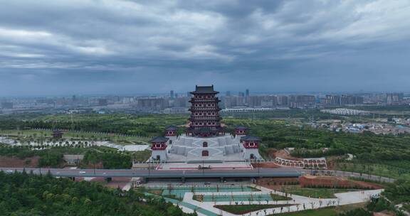 洛阳洛河隋唐立交桥鼓楼牡丹博物馆阴雨天