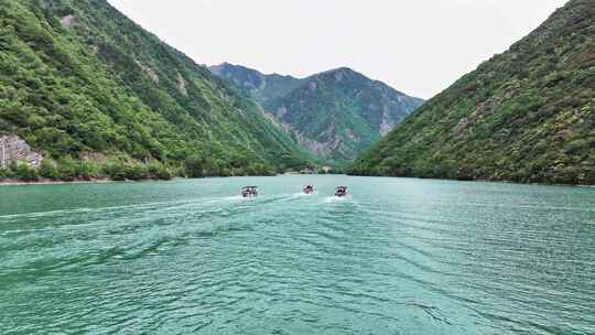 四川阿坝州茂县松坪沟