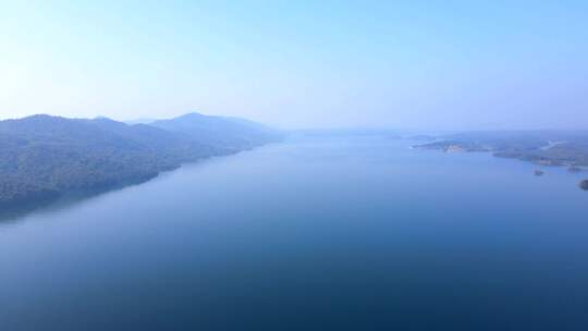 航拍湖北松滋洈水湖，洈水风景区，洈水晨曦