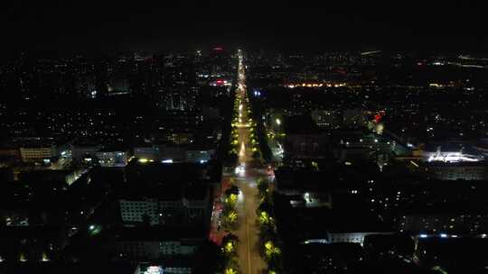 城市大道夜景交通车辆行驶航拍