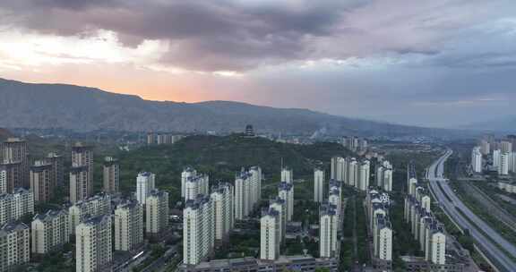 日出 朝阳 朝霞 霞光万丈 乐都