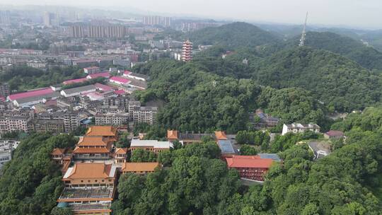 航拍湖南益阳白鹿寺庙会龙公园